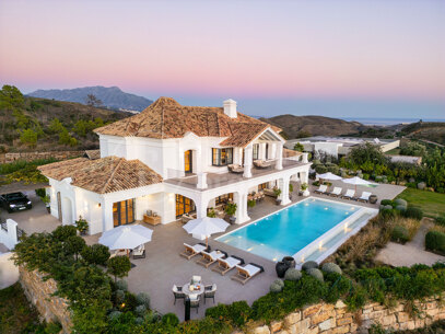 Villa Marbella – Luxury Mansion with Panoramic Views