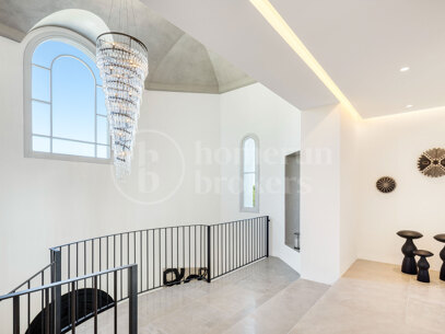 Villa Marbella – Luxury Mansion with Panoramic Views