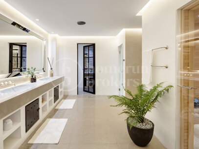 Villa Marbella – Luxury Mansion with Panoramic Views