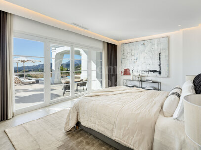 Villa Marbella – Luxury Mansion with Panoramic Views