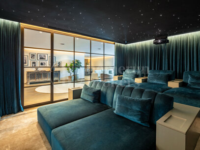 Villa Marbella – Luxury Mansion with Panoramic Views