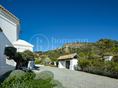 Villa Marbella – Luxury Mansion with Panoramic Views