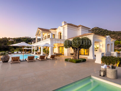 Villa Marbella – Luxury Mansion with Panoramic Views