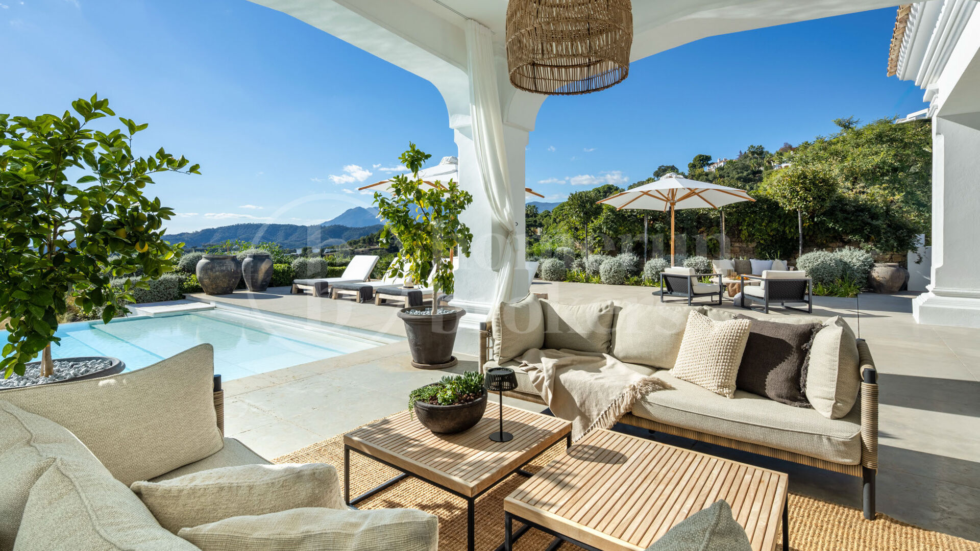 Villa Marbella – Luxury Mansion with Panoramic Views