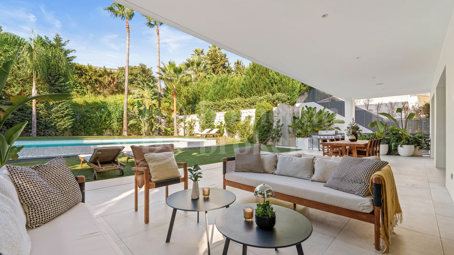 Villa Jardin - Samtida lyxliv i Nueva Andalucía