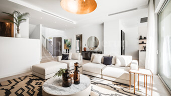 Villa Celia – Elegant Contemporary Villa in Marbella’s New Golden Mile