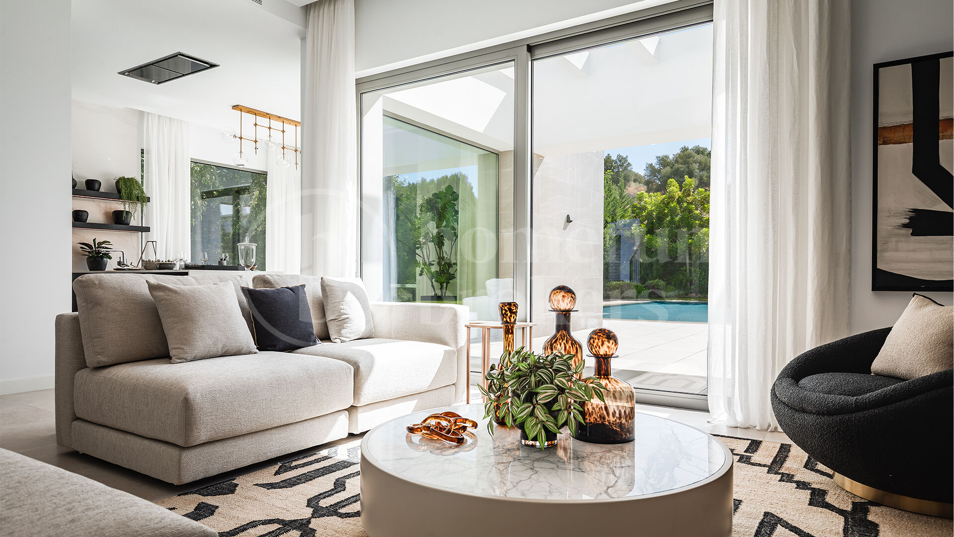 Villa Celia - Elegant modern villa i Marbellas nya gyllene Mile