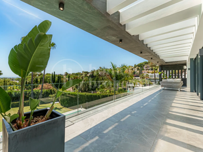 Villa Marina - Contemporary Villa for Sale in Las Brisas, Nueva Andalucía