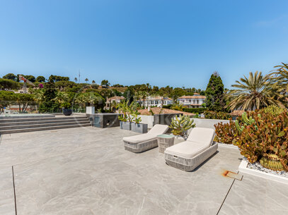 Villa Marina - Contemporary Villa for Sale in Las Brisas, Nueva Andalucía