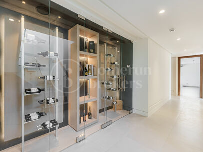 Villa Marina - Modern Villa till salu i Las Brisas, Nueva Andalucía
