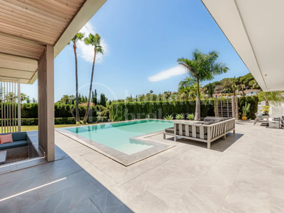 Villa Marina - Contemporary Villa for Sale in Las Brisas, Nueva Andalucía