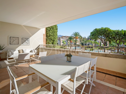 Lägenhet La Trinidad - Dubbel lägenhet för salu i Marbella Golden Mile
