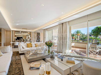 Lägenhet La Trinidad - Dubbel lägenhet för salu i Marbella Golden Mile