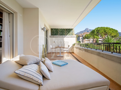 Lägenhet La Trinidad - Dubbel lägenhet för salu i Marbella Golden Mile