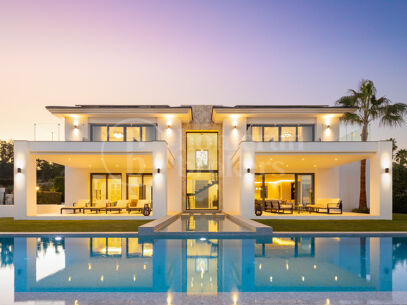 Casa Clare – Contemporary Luxury Villa for Sale in La Quinta, Marbella