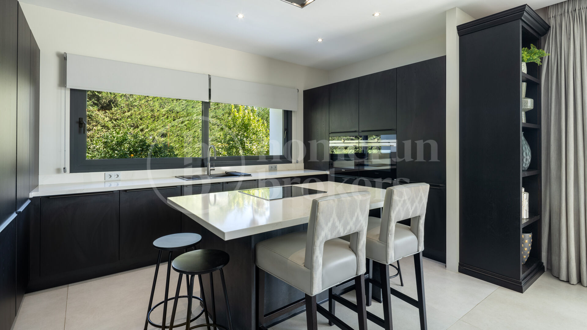 Casa Clare – Contemporary Luxury Villa for Sale in La Quinta, Marbella