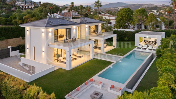 Villa Nova – Contemporary Luxury Villa for Sale in La Quinta, Marbella
