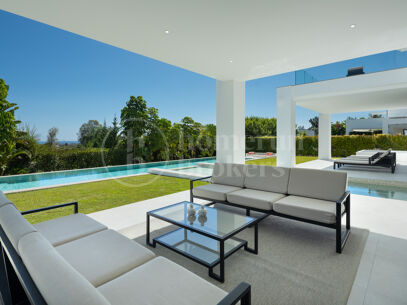 Casa Clare – Contemporary Luxury Villa for Sale in La Quinta, Marbella