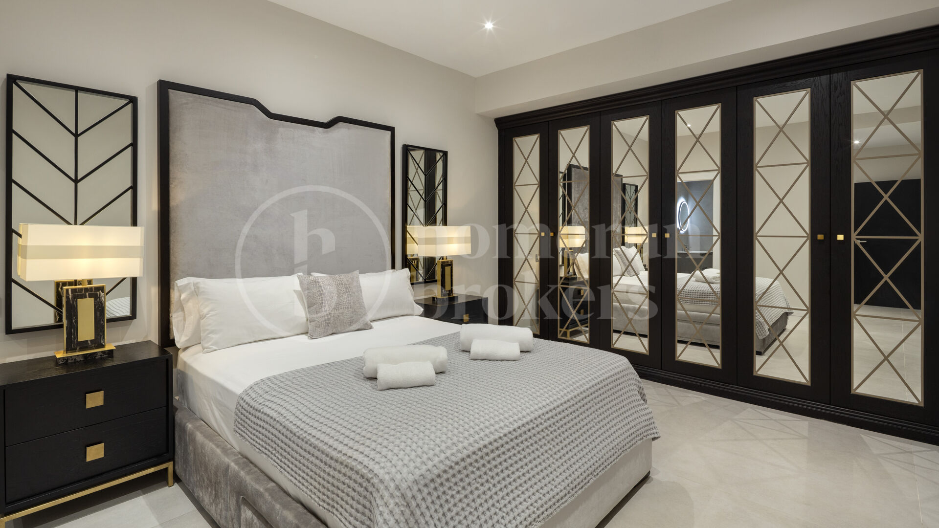 Casa Clare – Contemporary Luxury Villa for Sale in La Quinta, Marbella