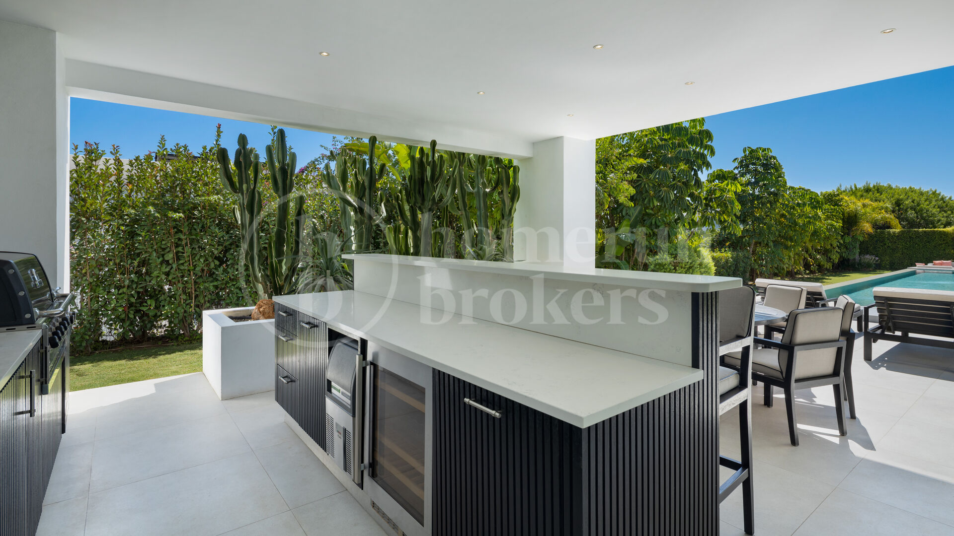 Casa Clare – Contemporary Luxury Villa for Sale in La Quinta, Marbella