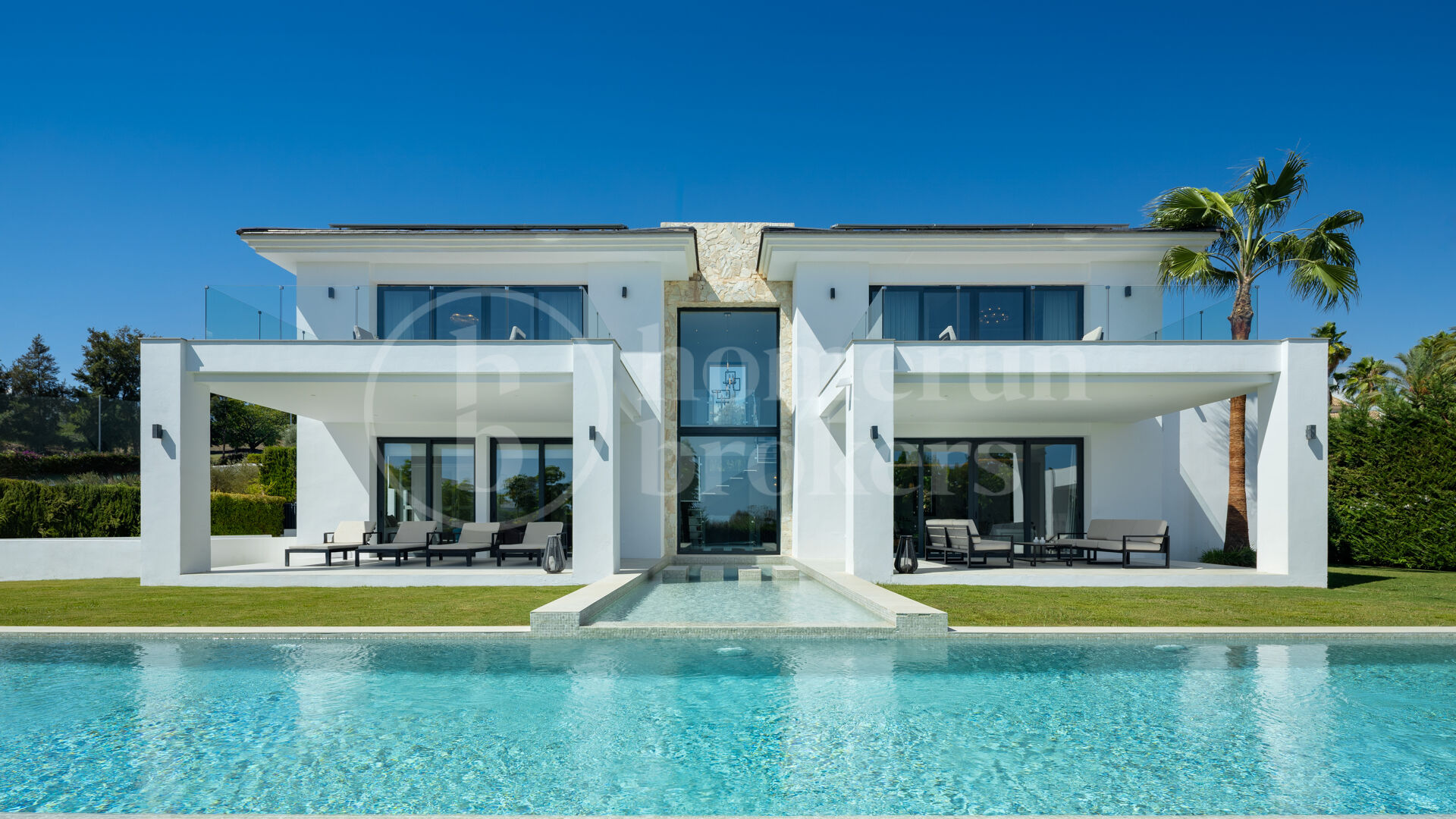 Casa Clare – Contemporary Luxury Villa for Sale in La Quinta, Marbella