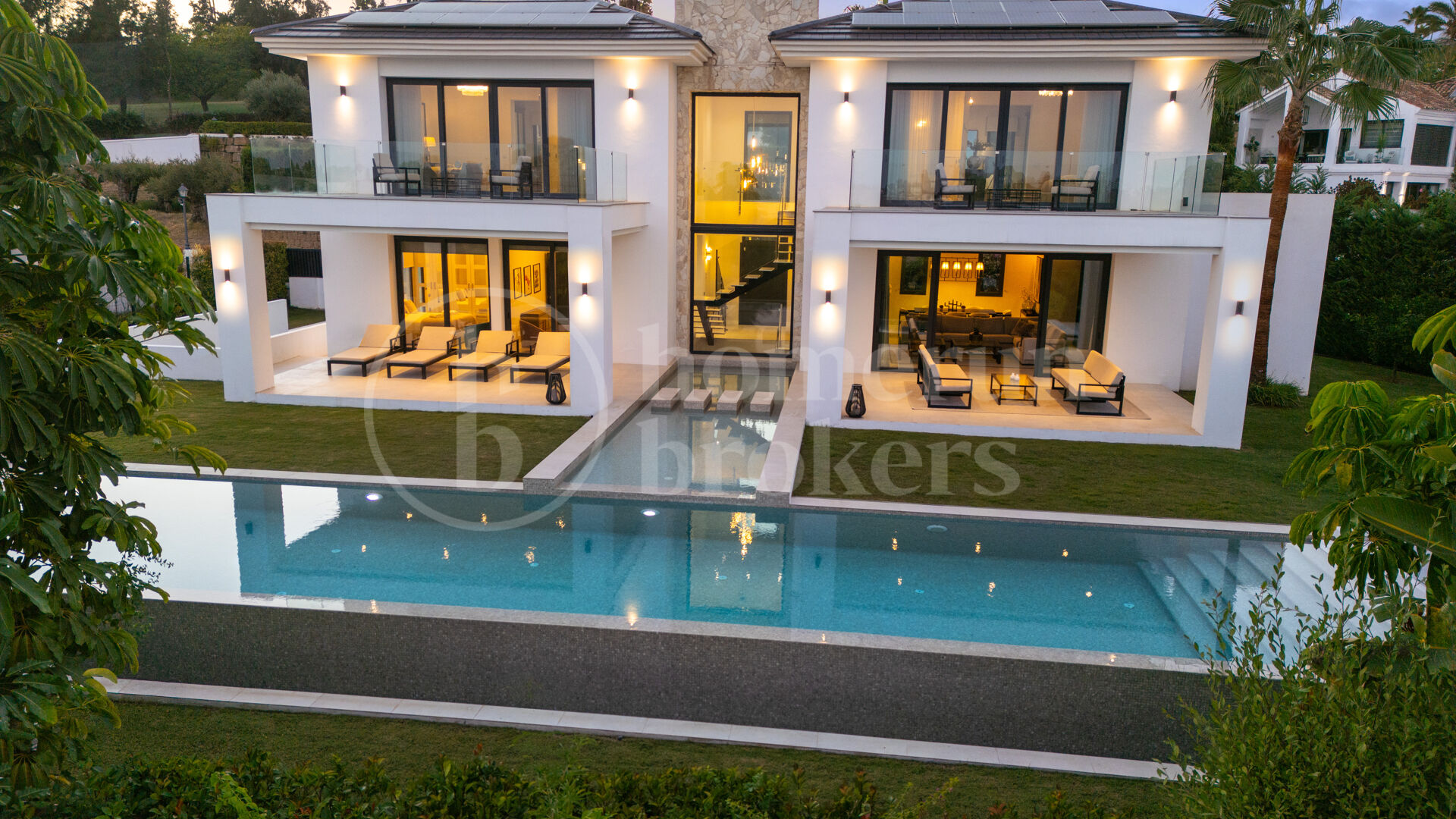Casa Clare – Contemporary Luxury Villa for Sale in La Quinta, Marbella