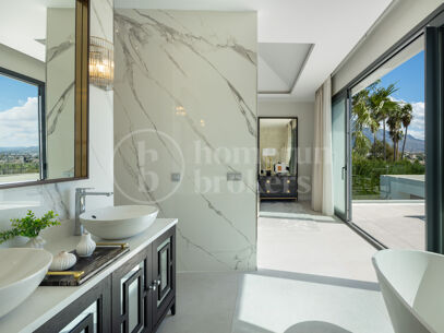 Casa Clare – Contemporary Luxury Villa for Sale in La Quinta, Marbella