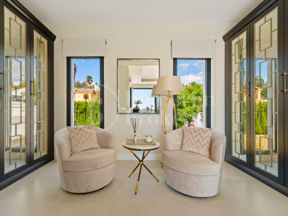 Casa Clare – Modern lyxvilla till salu i La Quinta, Marbella