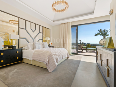Casa Clare – Modern lyxvilla till salu i La Quinta, Marbella
