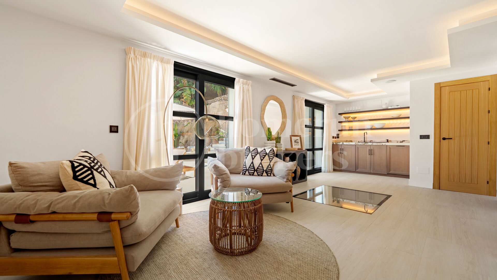 Villa Cielo Mar - Modern Mediterranean VILLA with Sea and Mountain View’s