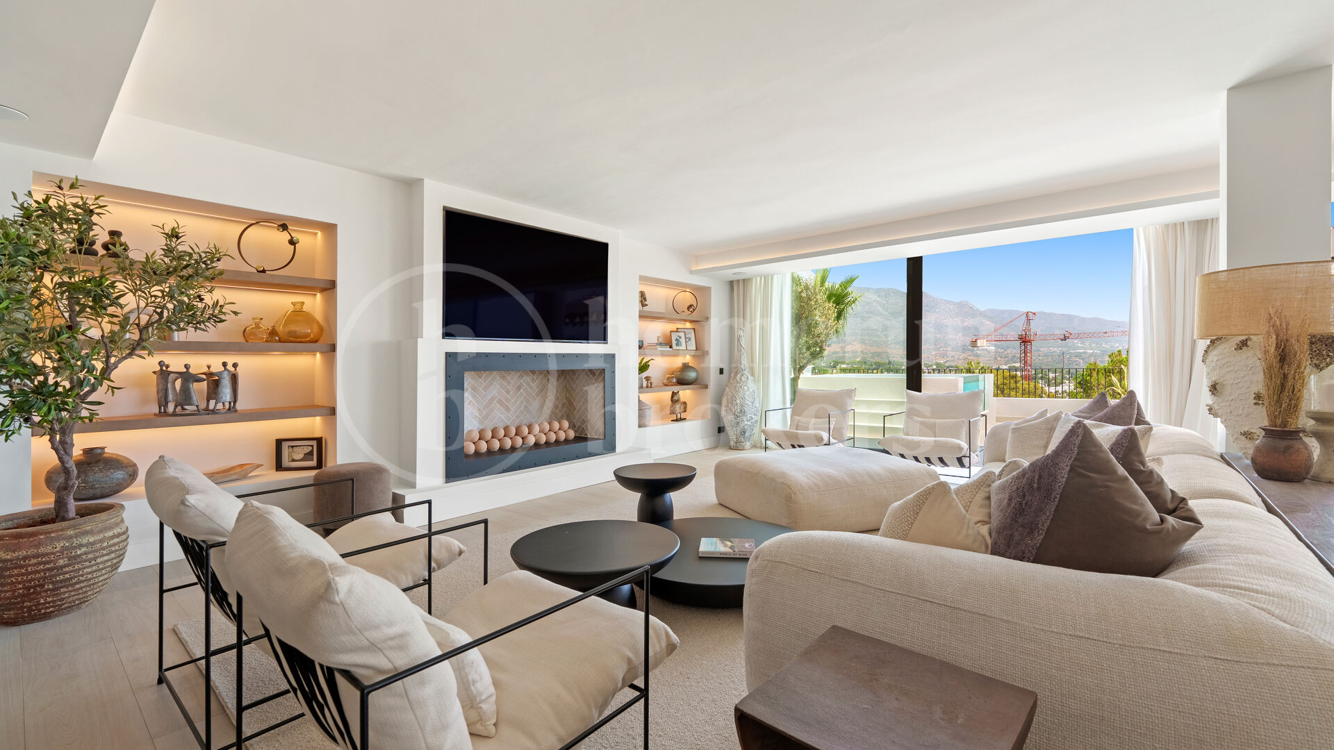 Villa Cielo Mar - Modern Mediterranean VILLA with Sea and Mountain View’s