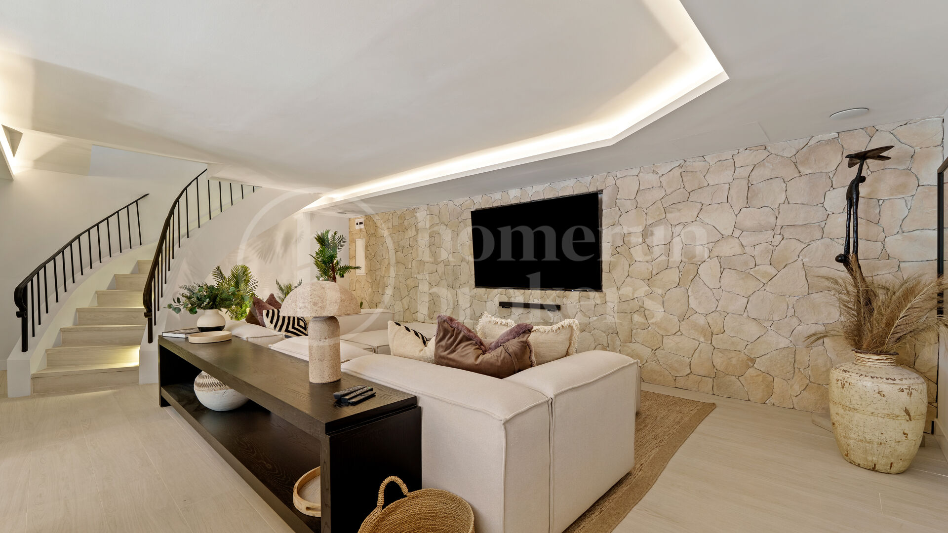 Villa Cielo Mar - Modern Mediterranean VILLA with Sea and Mountain View’s