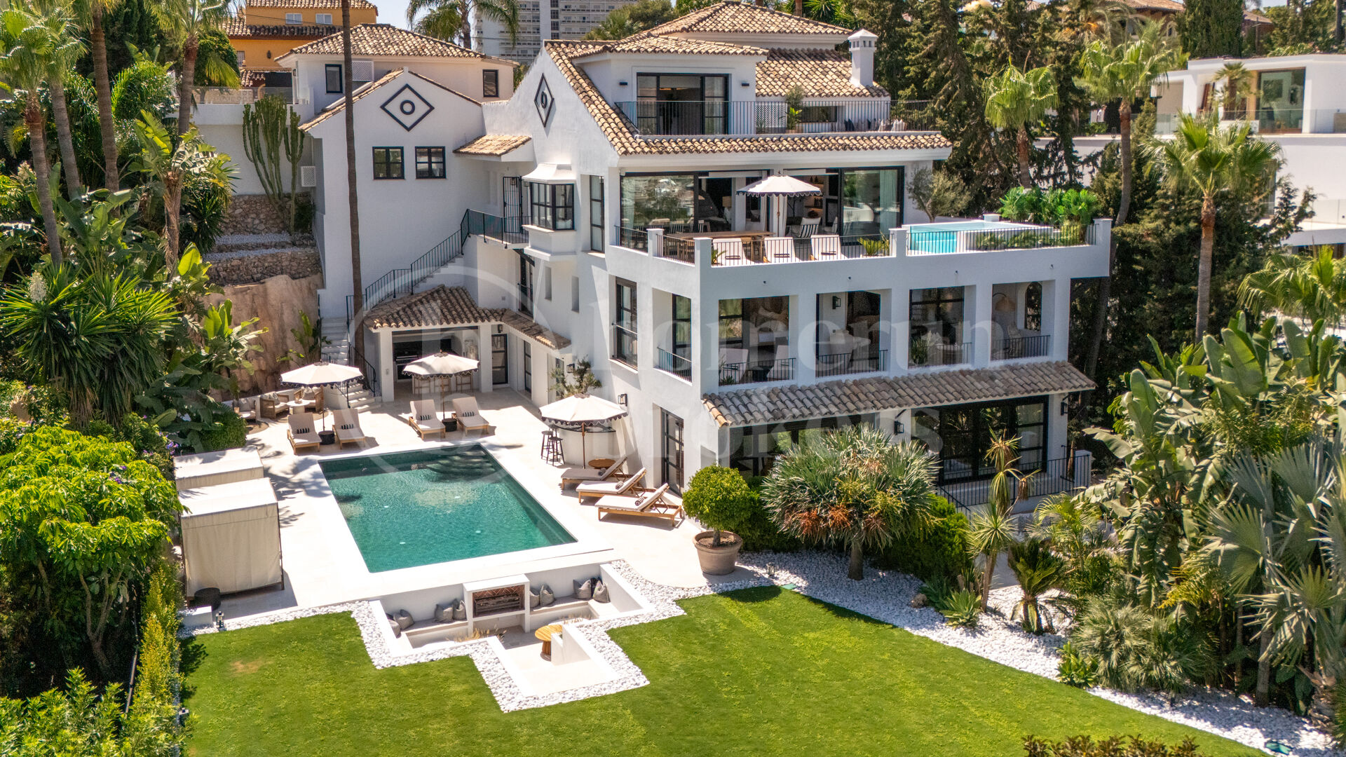 Villa Cielo Mar - Modern Mediterranean VILLA with Sea and Mountain View’s