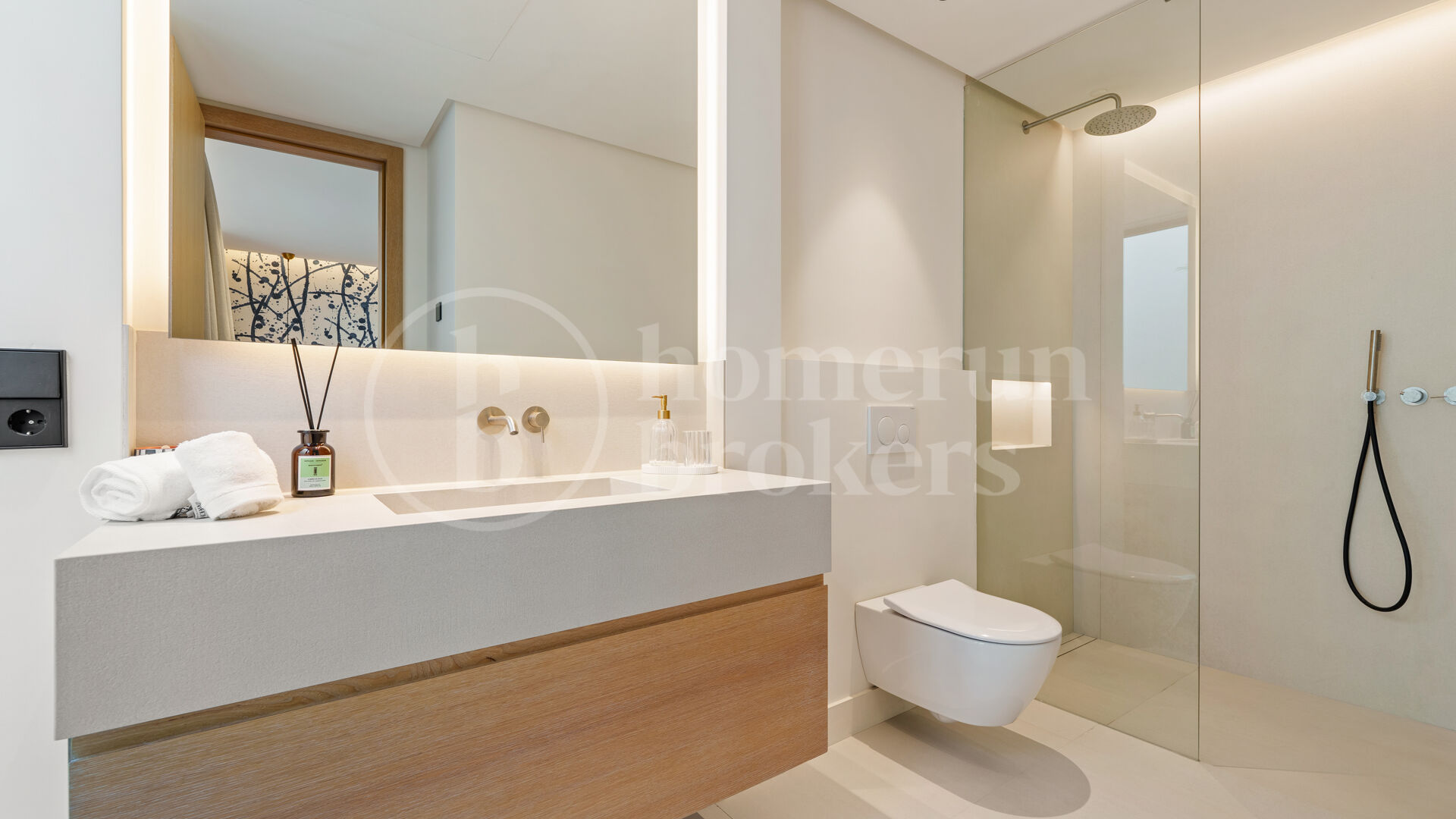 Villa Linda Vista – Contemporary Elegance by the Coast in San Pedro de Alcántara