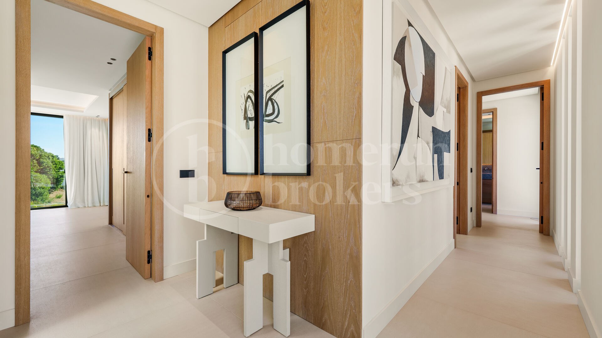 Villa Linda Vista – Contemporary Elegance by the Coast in San Pedro de Alcántara