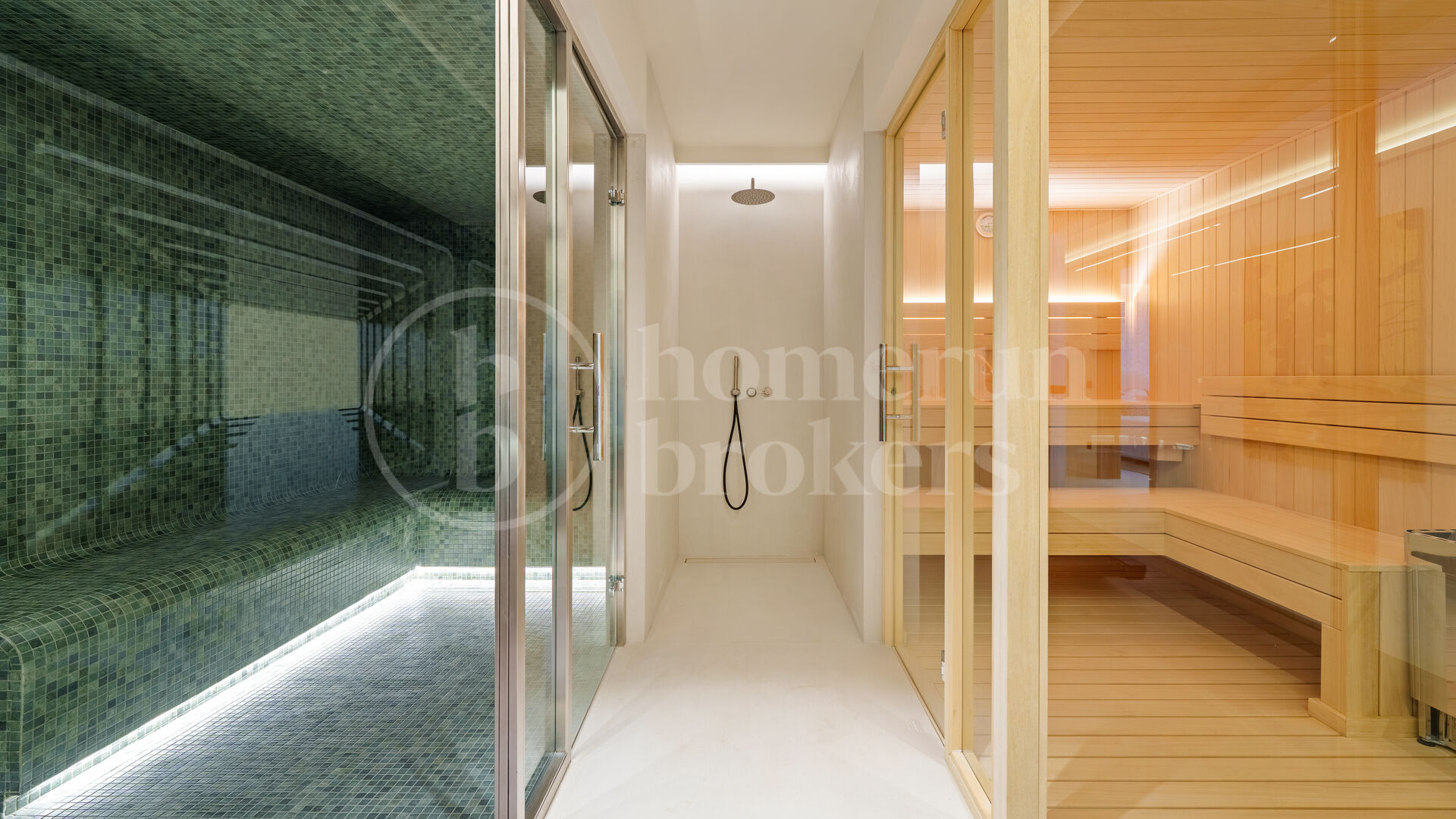 Villa Linda Vista – Contemporary Elegance by the Coast in San Pedro de Alcántara