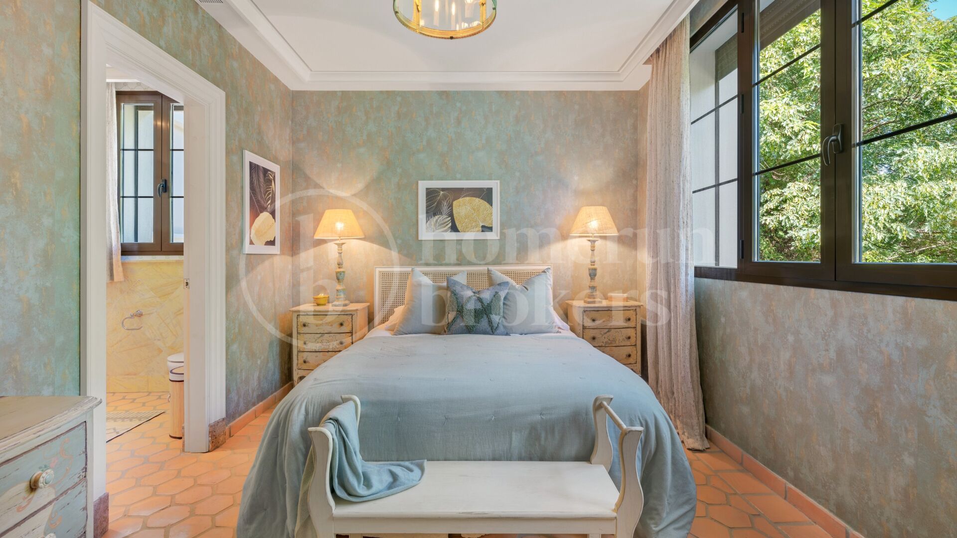 Villa Bellagio - Luxury 8-Bedroom Villa in Guadalmina Baja