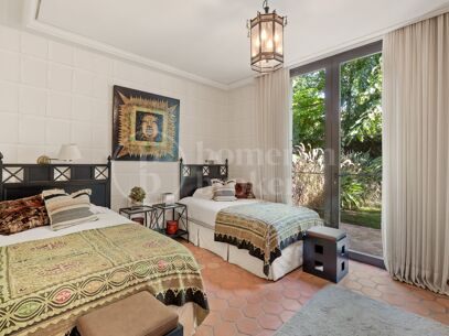 Villa Bellagio - Luxury 8-Bedroom Villa in Guadalmina Baja