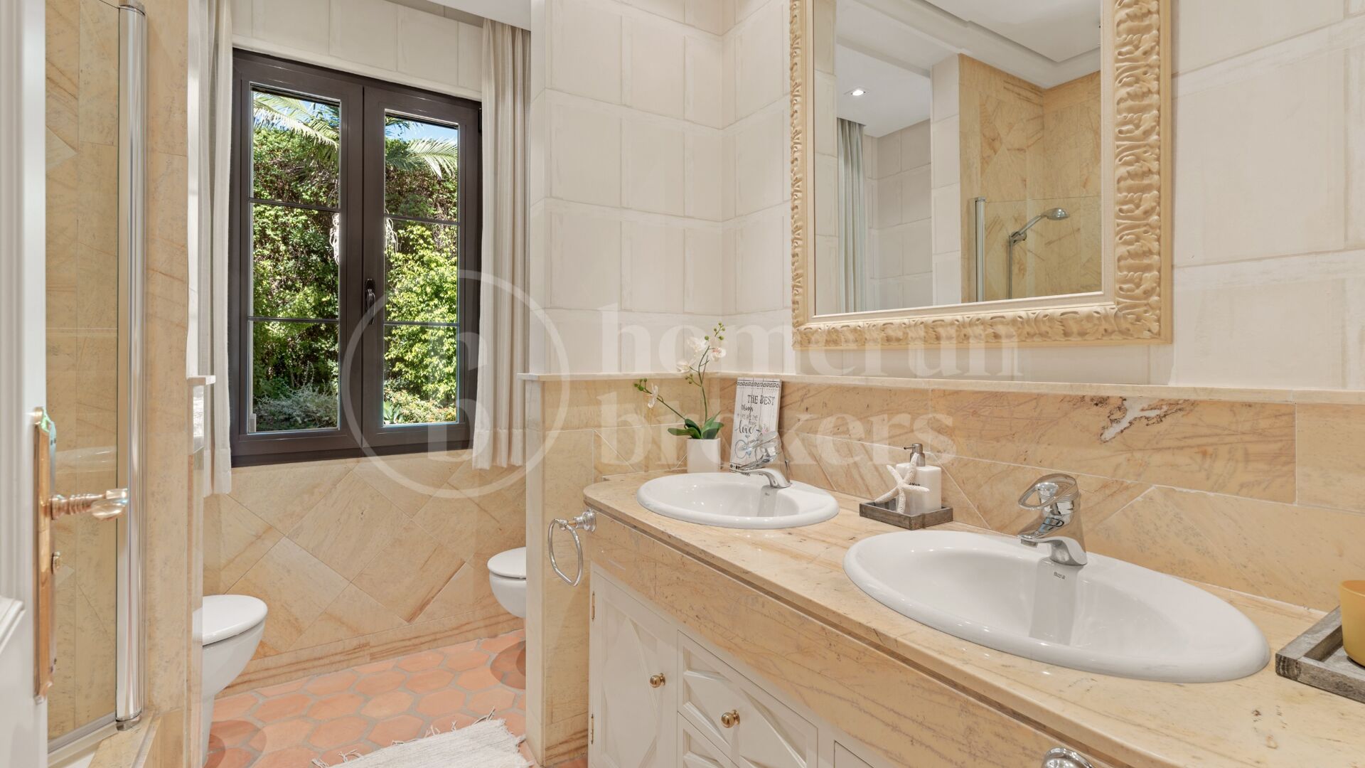 Villa Bellagio - Luxury 8-Bedroom Villa in Guadalmina Baja