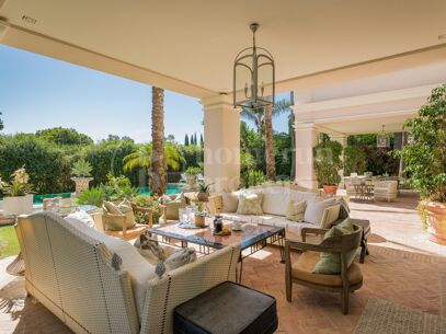 Villa Bellagio - Luxury 8-Bedroom Villa in Guadalmina Baja