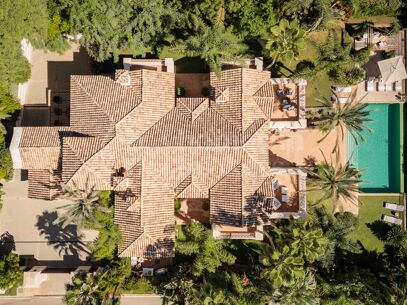 Villa Bellagio - Luxury 8-Bedroom Villa in Guadalmina Baja