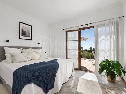 Villa Pinot - renoverad villa med havsutsikt i Estepona