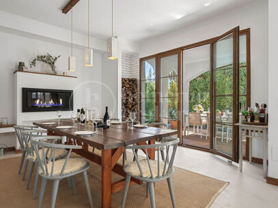 Villa Pinot - renoverad villa med havsutsikt i Estepona