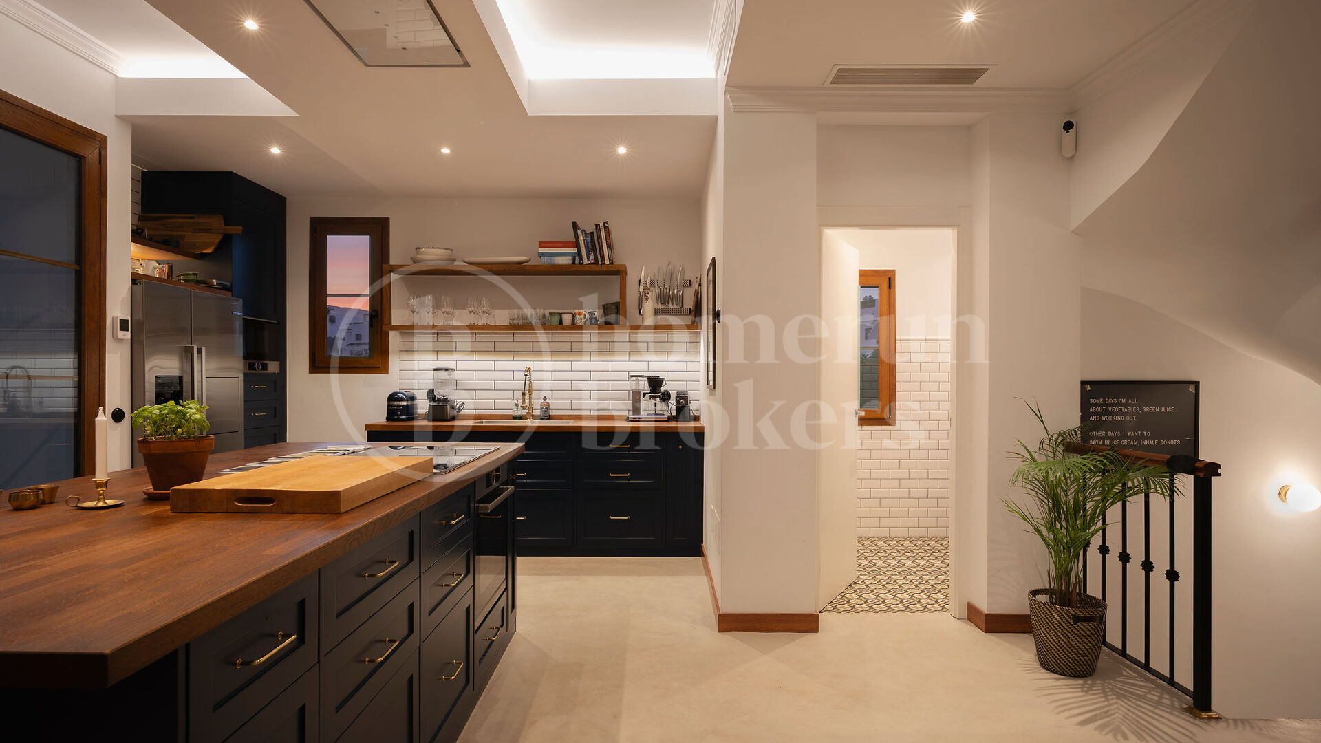 Villa Pinot - renoverad villa med havsutsikt i Estepona