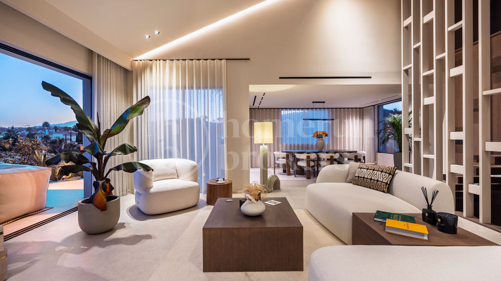 Centauro 15 – Modern Balinese-Inspired Villa in the Golf Valley of Nueva Andalucía