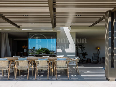 Centauro 15 – Modern Balinese-Inspired Villa in the Golf Valley of Nueva Andalucía