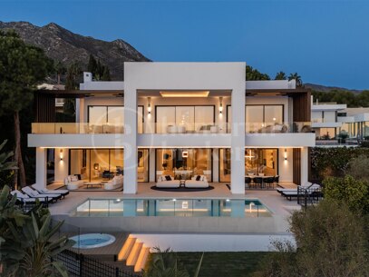 Villa George – Newly Renovated Contemporary Home with Panoramic Sea Views, Pool & Spa
