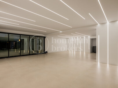 Villa George – Newly Renovated Contemporary Home with Panoramic Sea Views, Pool & Spa