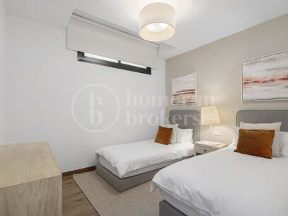 Villa Estrella - Modern 5-Bedroom Overlooking Cabopino Golf Course