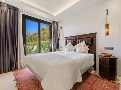 Villa Los Olivos 16 – Contemporary Luxury Villa for Sale in Nueva Andalucía, Marbella